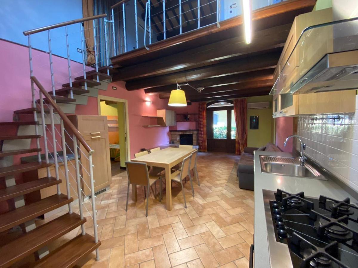 Agriturismo Il Casale Morrovalle Eksteriør bilde